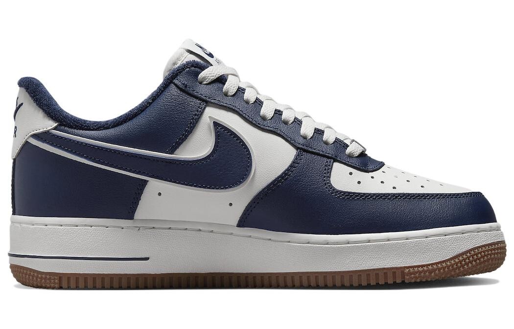 

Кроссовки мужские Nike Air Force 1 Low Skate, синий / белый