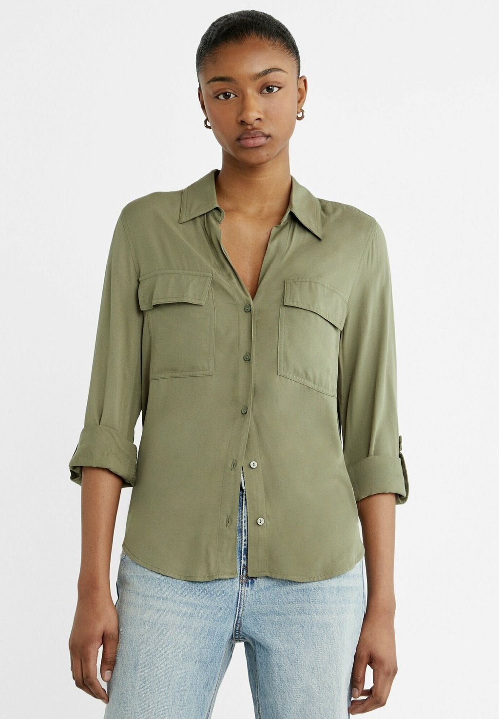 

Блузка-рубашка FLOWING WITH POCKETS Stradivarius, цвет khaki
