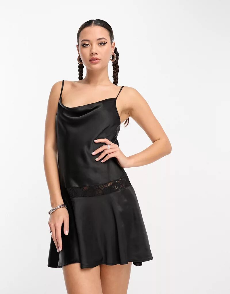 Черное атласное платье мини с кружевными вставками Motel