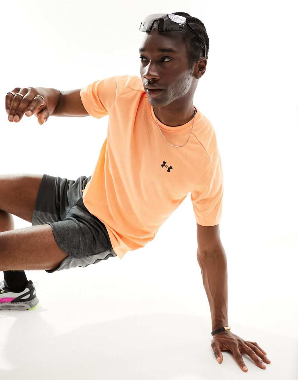 

Оранжевая футболка с жаккардовым принтом Under Armour Training Tech Vent