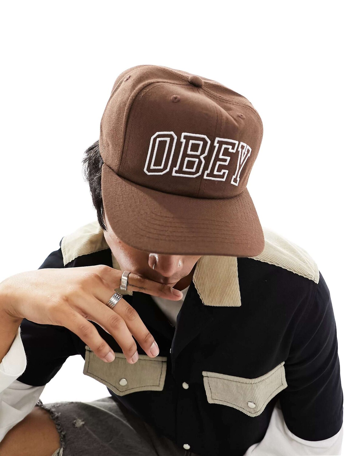 

Коричневая кепка с шестью панелями Obey Rush
