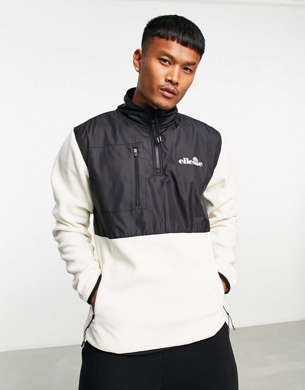 

Флисовый флис цвета экрю с логотипом ellesse на половинной молнии