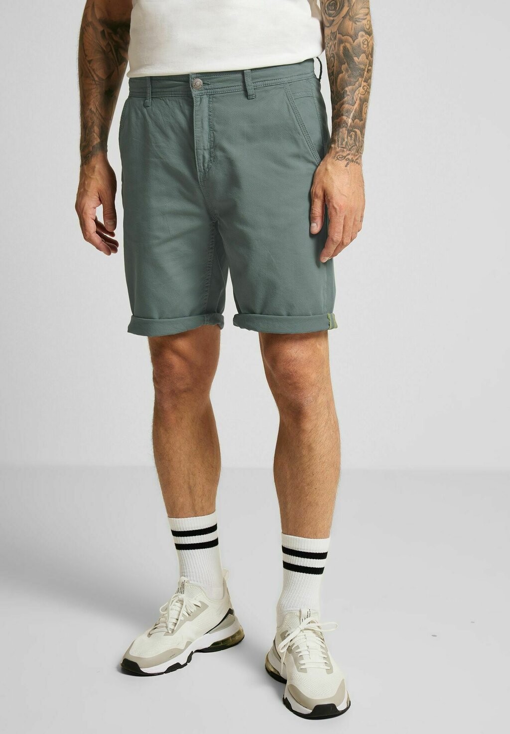 

Шорты REGULAR FIT Street One MEN, цвет blau