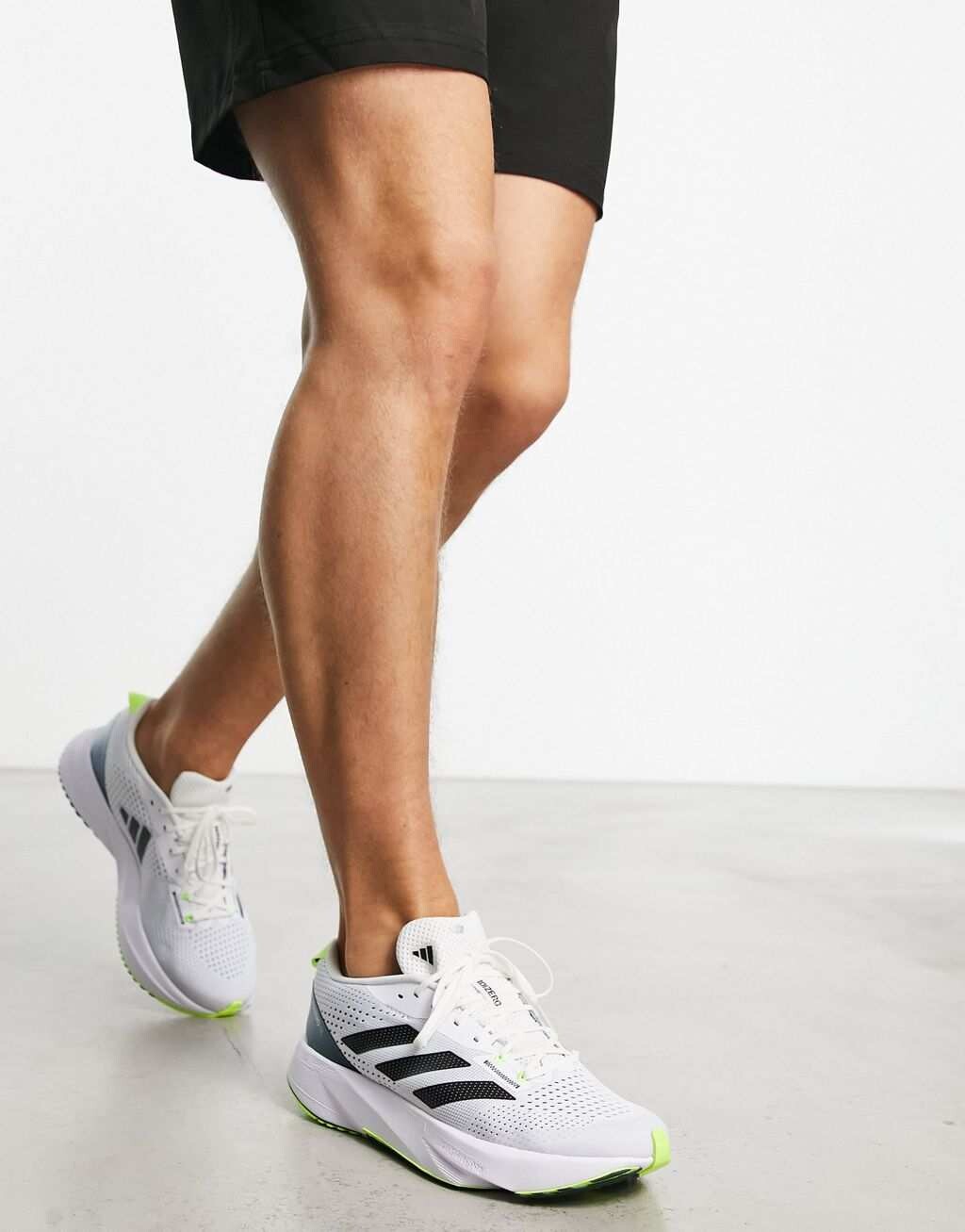 

Бело-зеленые кроссовки adidas Running Adizero SL