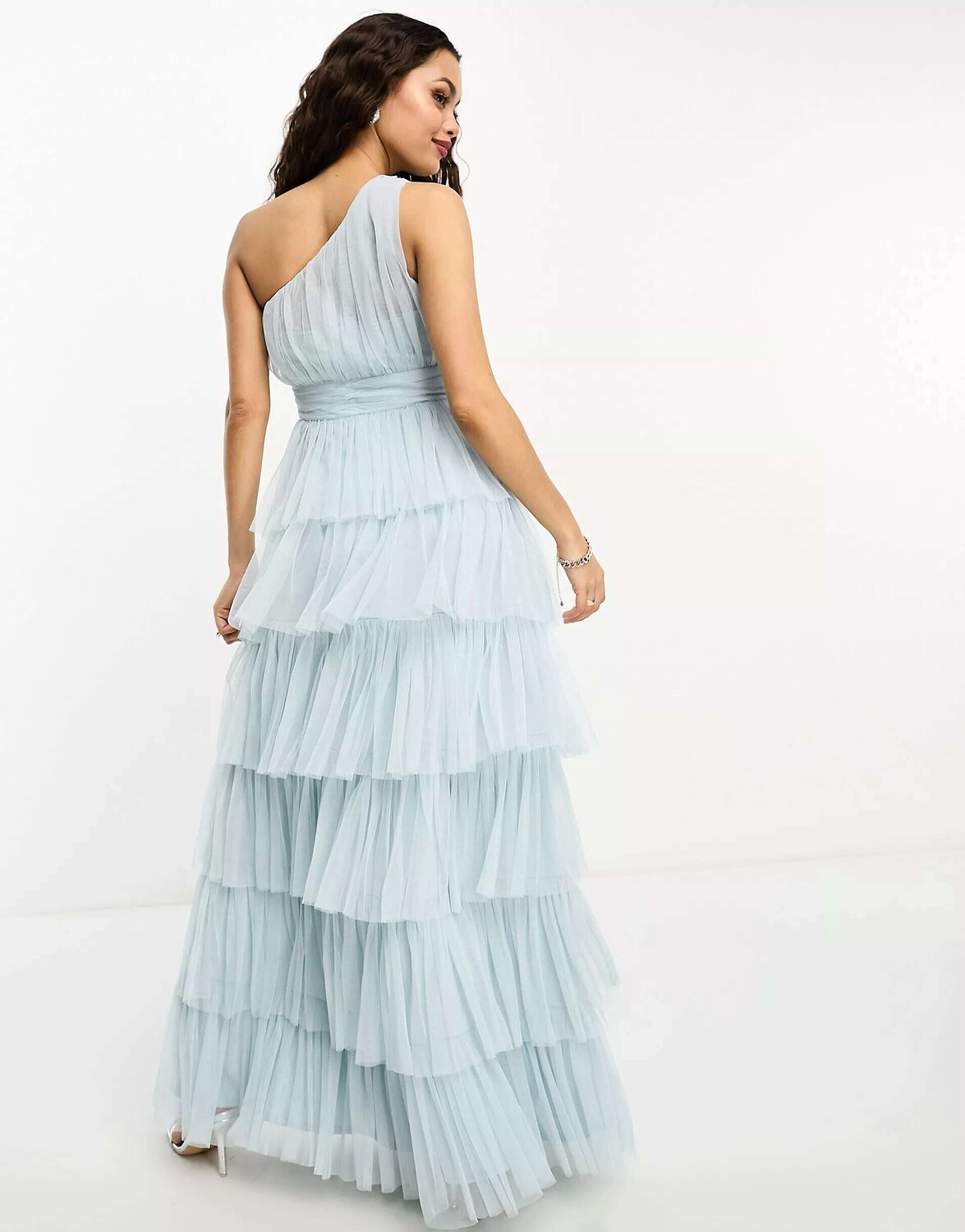 

Beauut Petite Bridesmaid цветное платье макси на одно плечо ледяного синего цвета, Синий