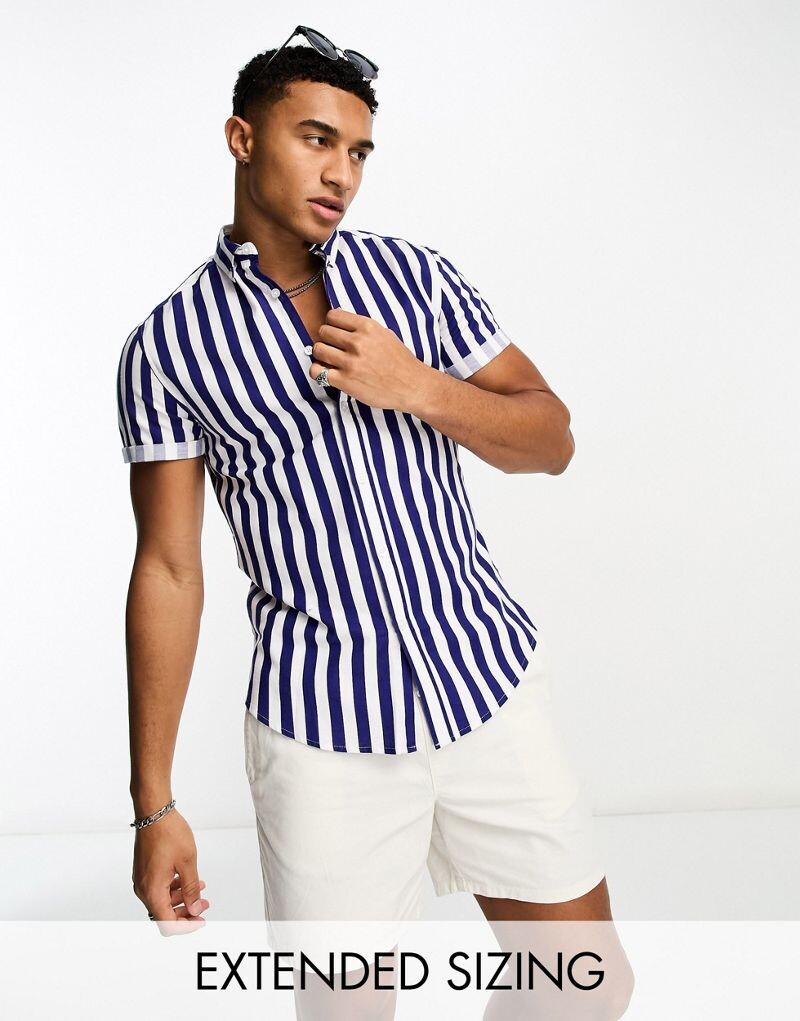 

ASOS DESIGN – темно-синяя приталенная оксфордская рубашка в полоску