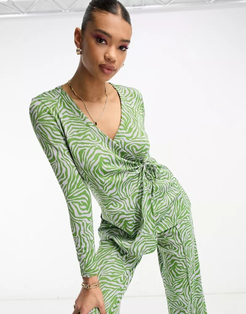 

Комбинированный топ River Island из зеленого жаккарда с завязками сбоку