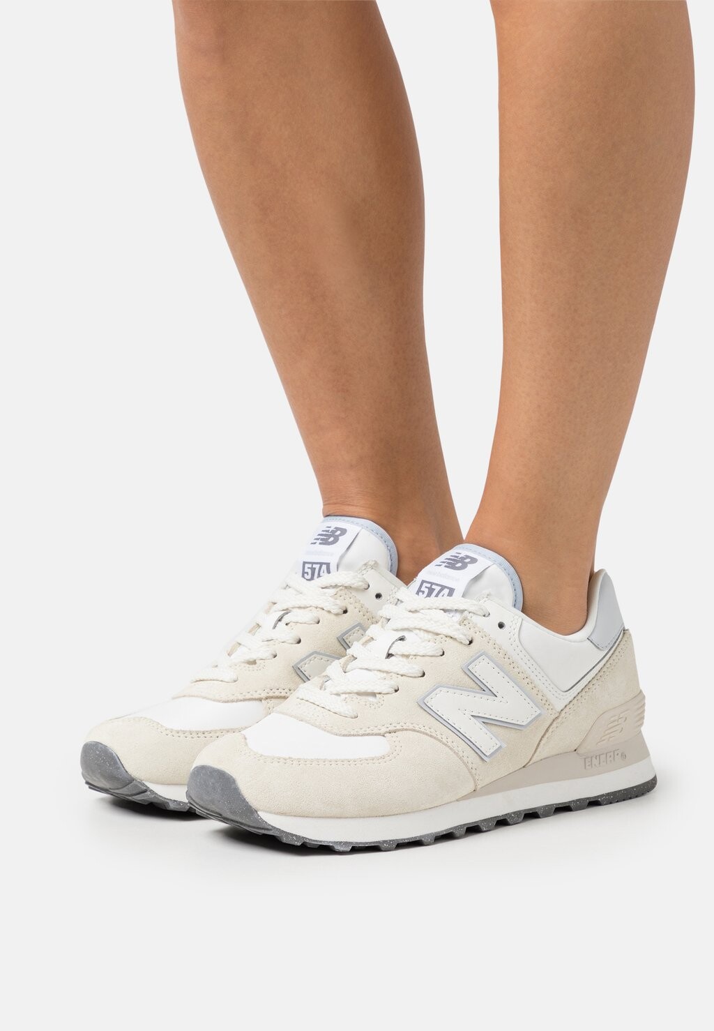 

Кроссовки New Balance, бежевый