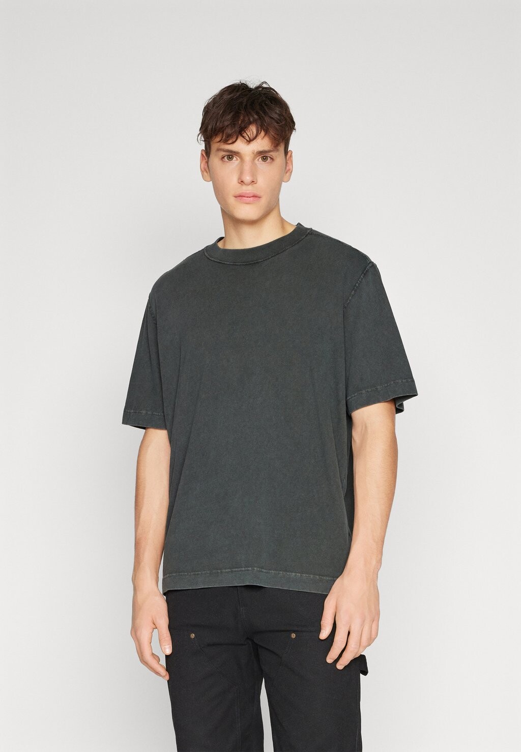 

Футболка базовая VINTAGE BLANK Abercrombie & Fitch, цвет casual black acid