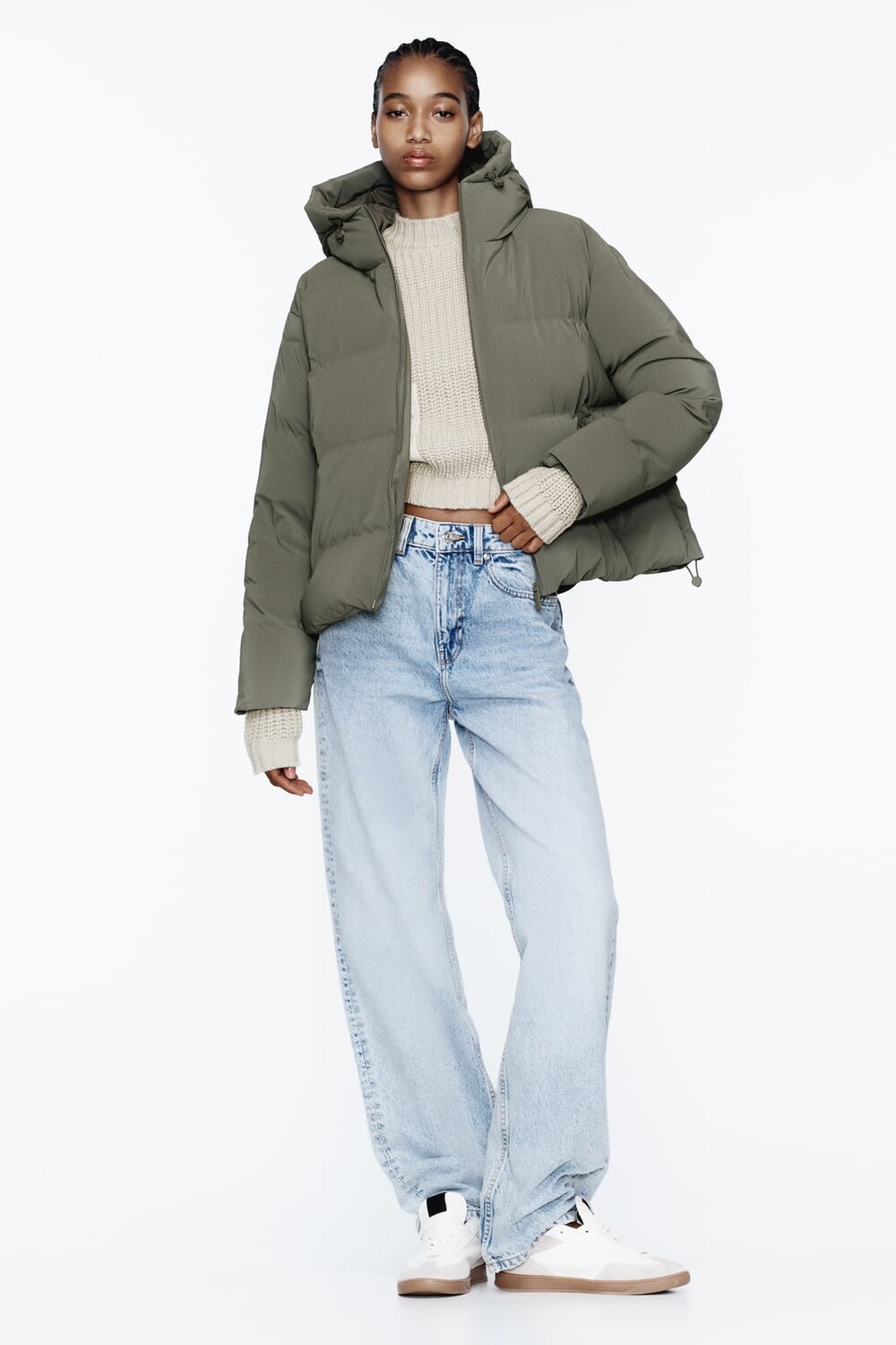 

Прорезиненный пуховик-анорак ZARA, хаки