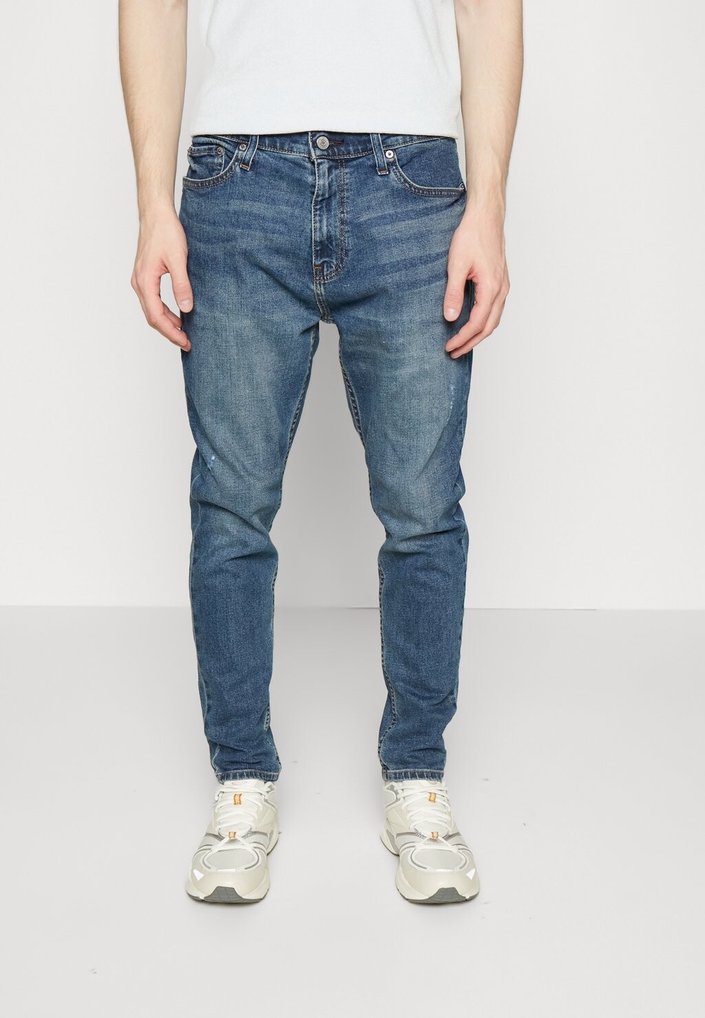 

Джинсы скинни Hollister Co.