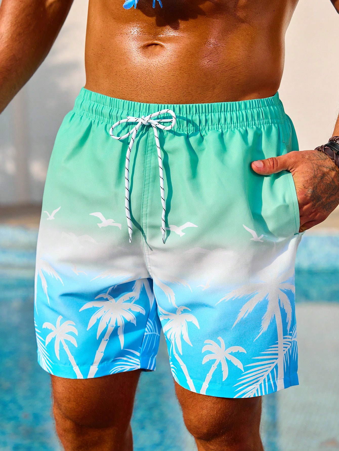 Мужские пляжные шорты Manfinity с принтом пальм и завязками на талии, многоцветный