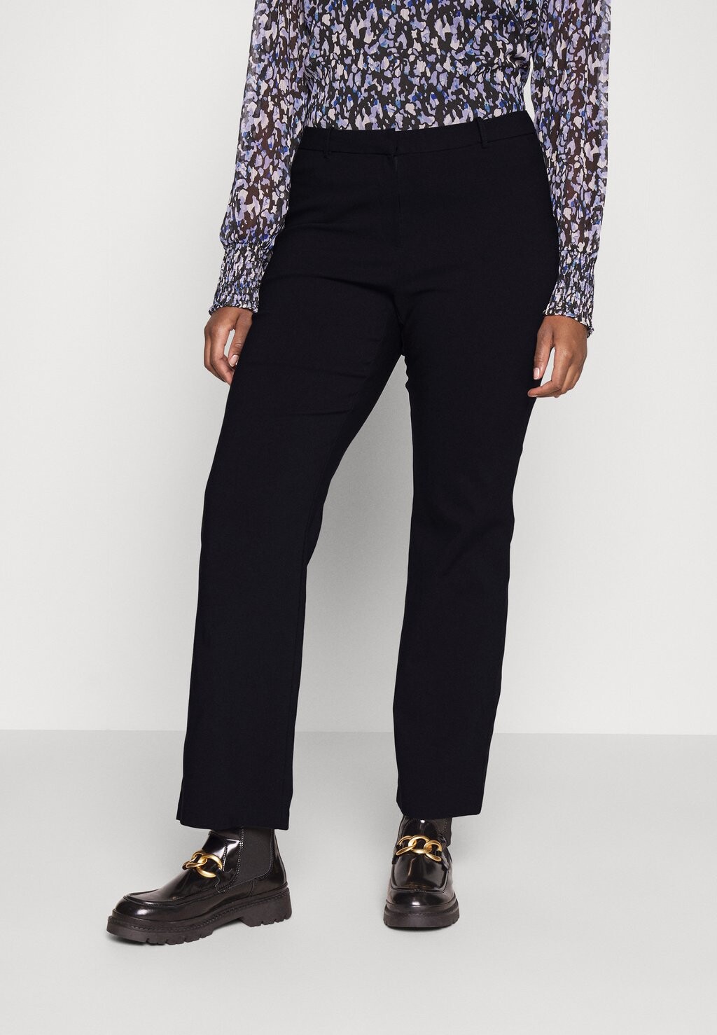 

Брюки Vero Moda, черный