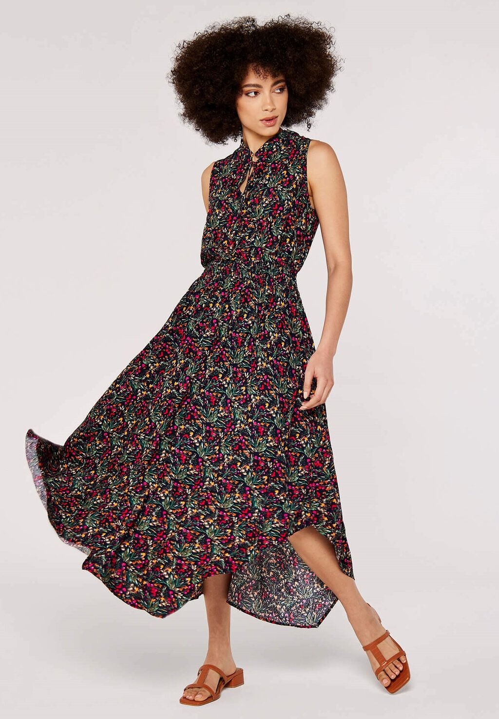 

Повседневное платье FLORAL HANKY HEM MIDI Apricot, цвет fuchsia