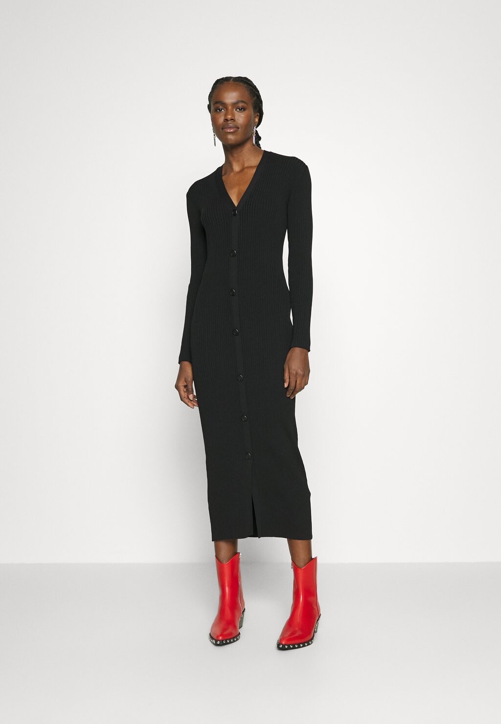 

Платье KARL LAGERFELD, цвет black