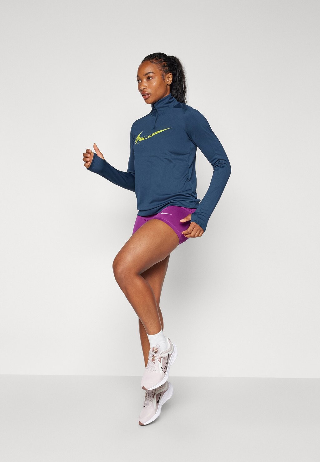 

Футболка с длинным рукавом Nike, темно-синий