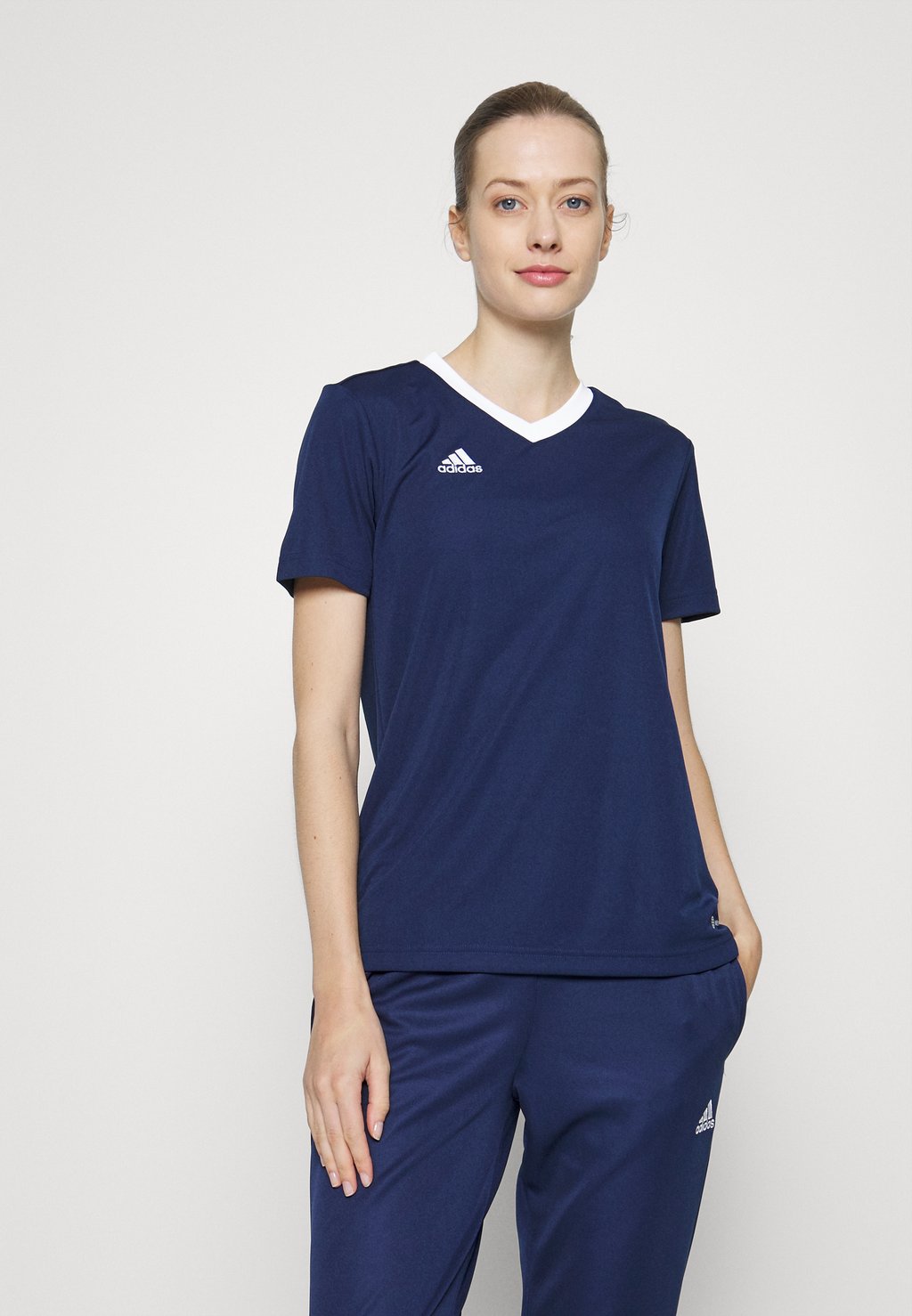 Спортивная футболка Adidas, темно-синий soho navy blue gold 6 s coffee team