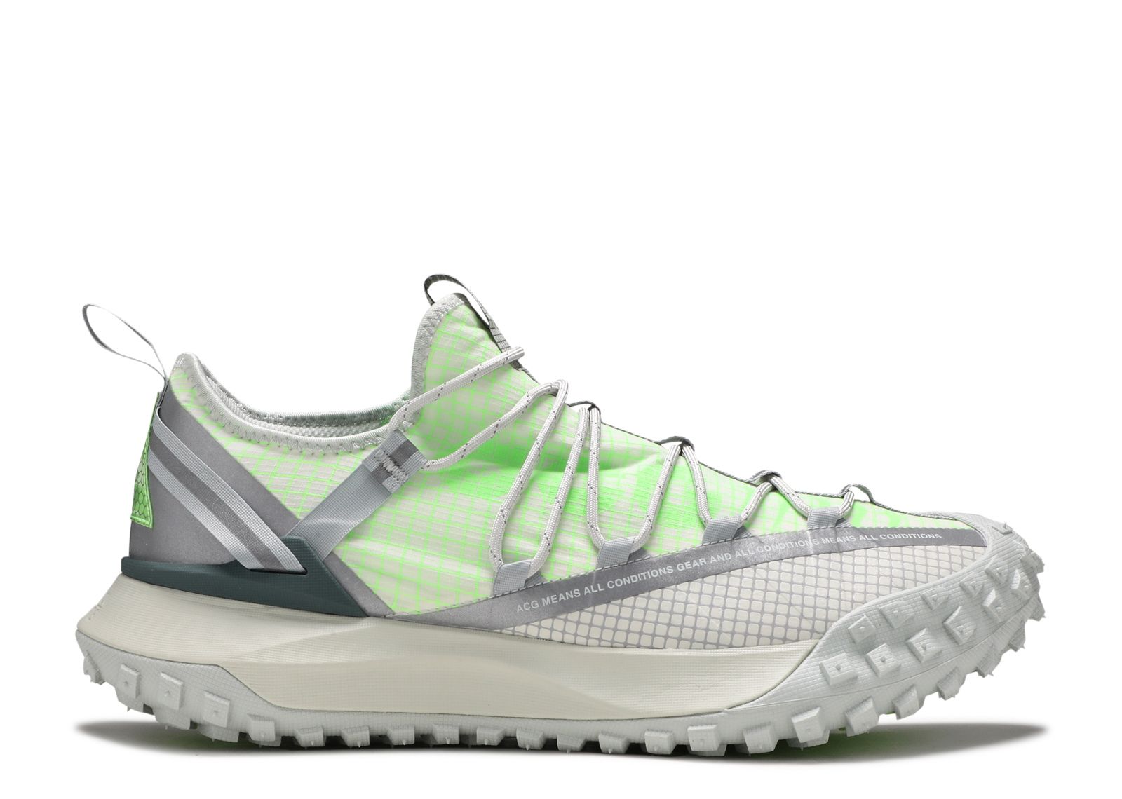 Кроссовки Nike Acg Mountain Fly Low 'Sea Glass', зеленый
