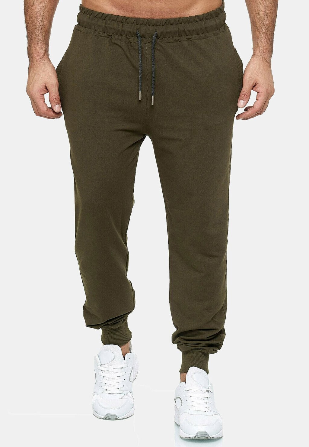 

Спортивные штаны Tazzio, цвет khaki
