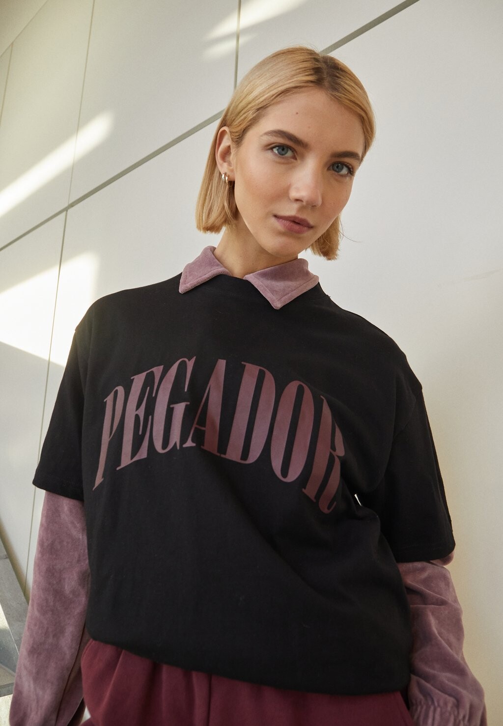 

Футболка с принтом Pegador, Черный