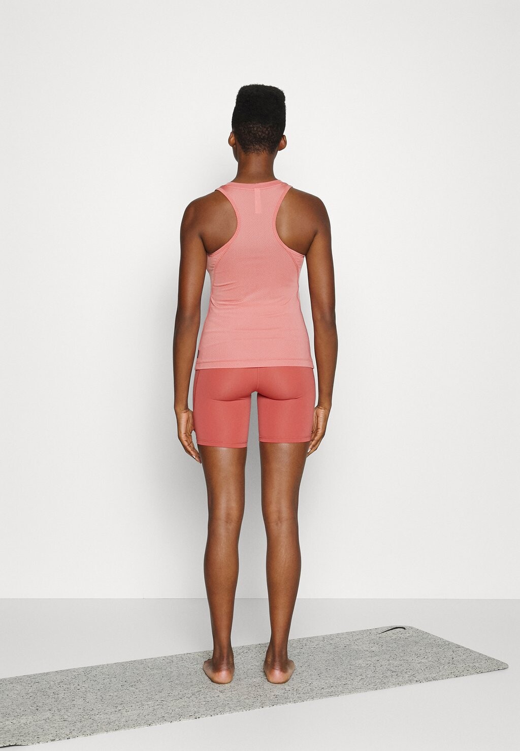 

Тайтсы Athleta, Коричневый