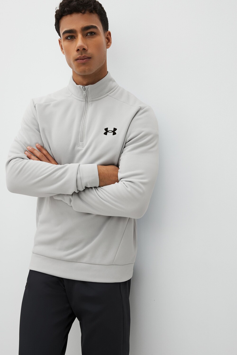 

С короткой молнией Under Armour, серый