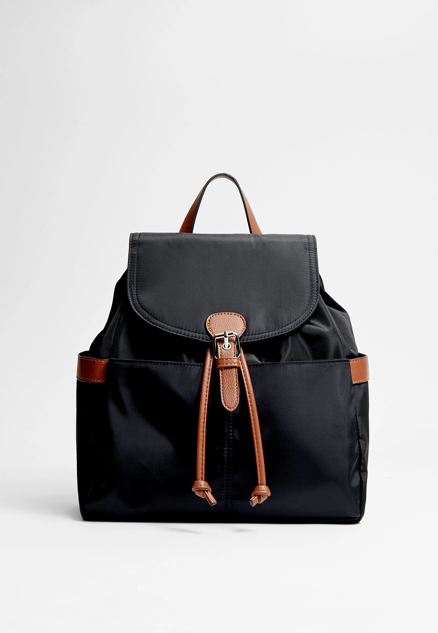 

Рюкзак из контрастной ткани Stradivarius, черный