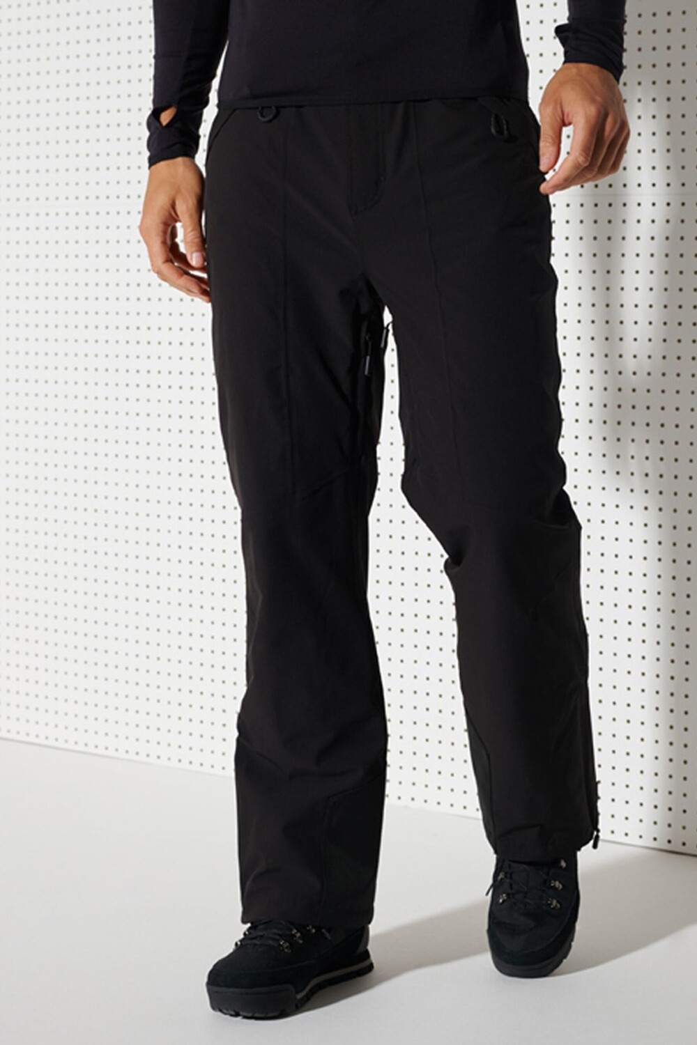 

Брюки Sport Clean Pro Superdry, черный