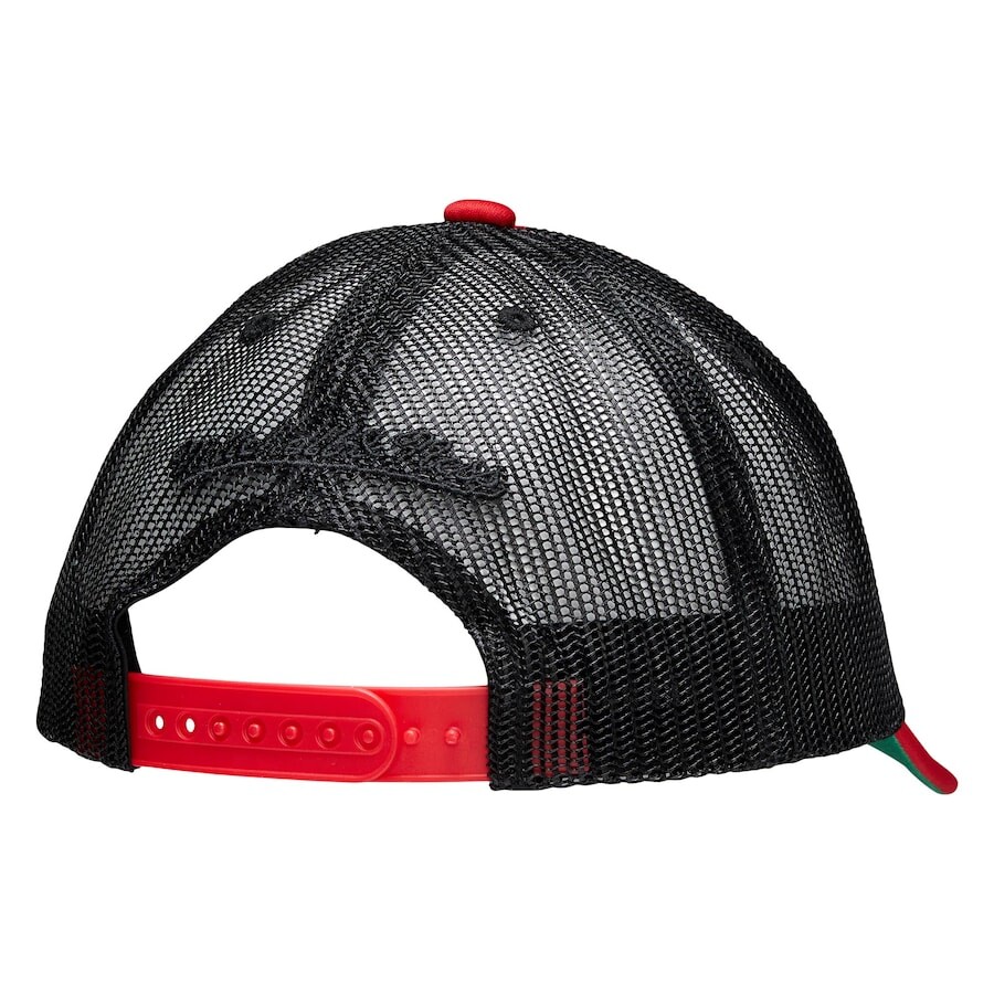 

Бейсболка Mitchell & Ness Chicago Bulls, красный