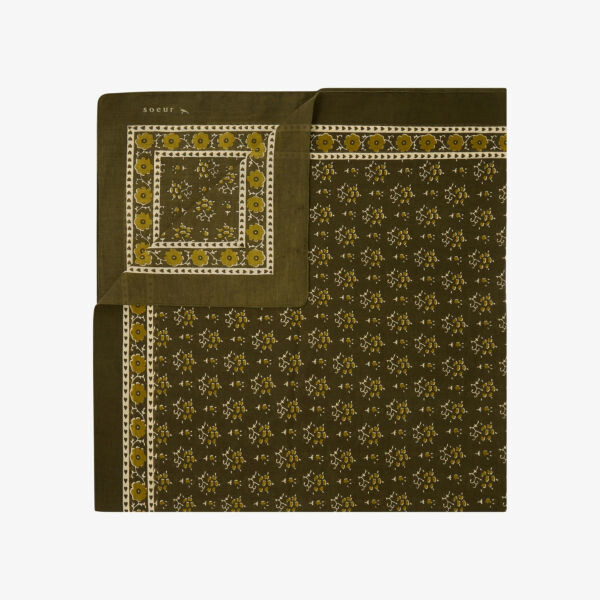 

Шарф foulard classiq с графичным принтом Soeur, цвет kaki/ecru
