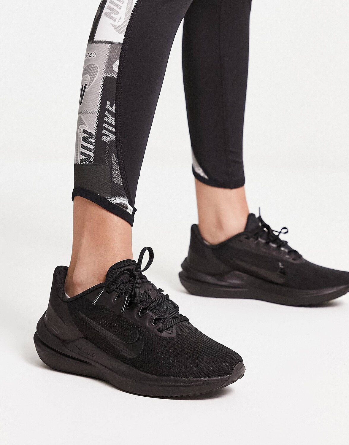 

Кроссовки Nike Running Air Winflo 9 тройного черного цвета