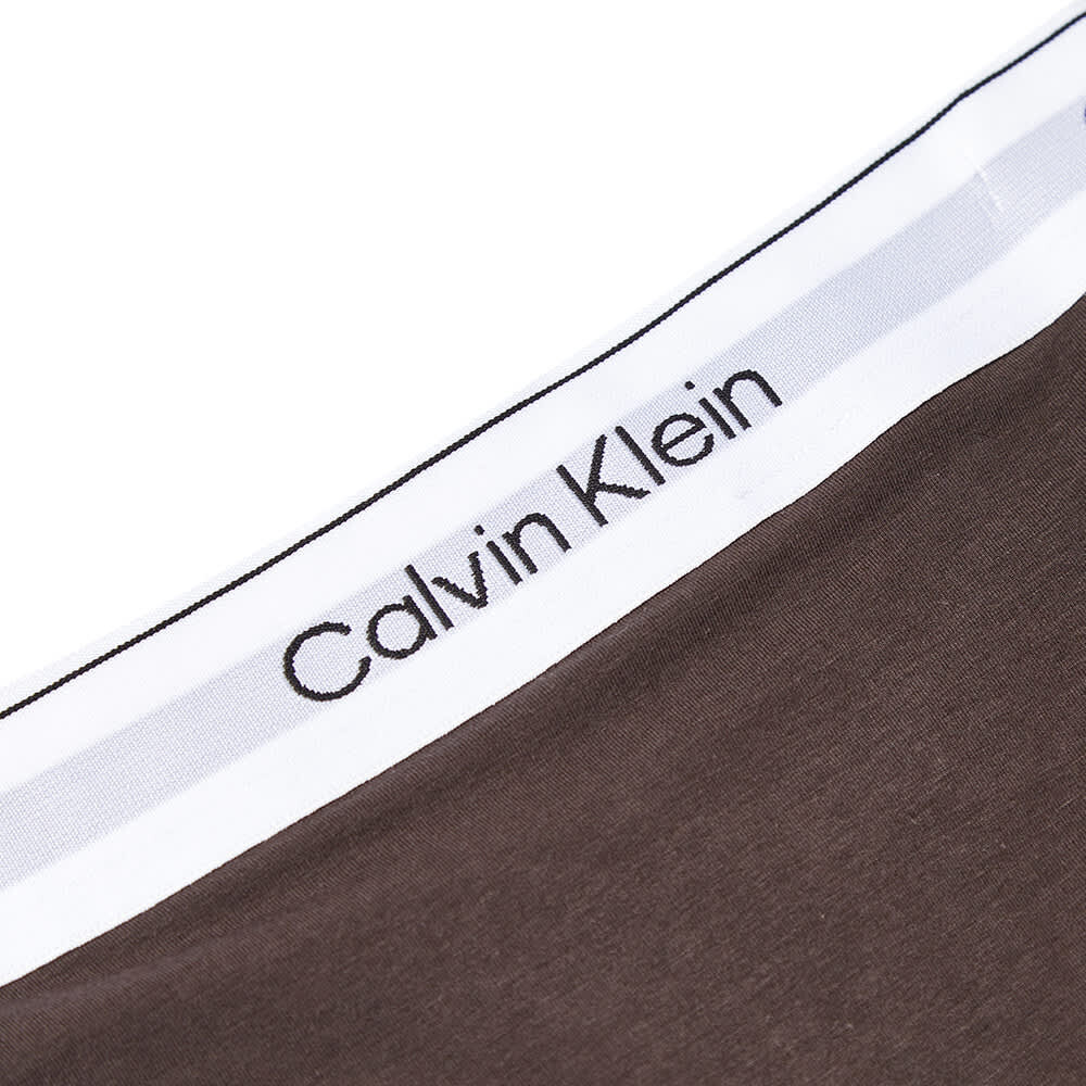 

стринги Calvin Klein
