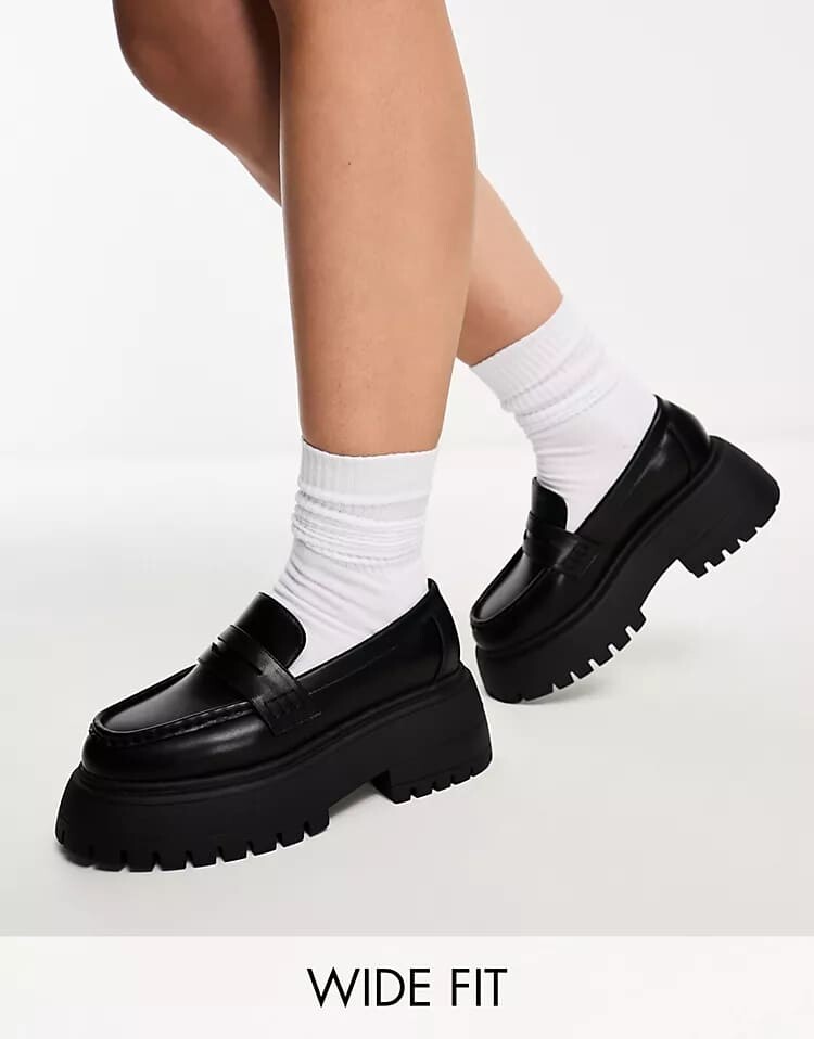 

Лоферы ASOS DESIGN Wide Fit Maestro Chunky With Apron Panel, черный