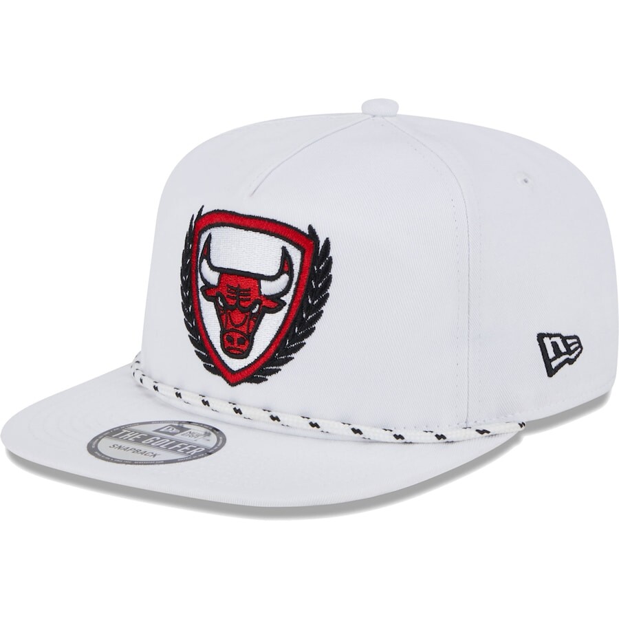 

Бейсболка New Era Chicago Bulls, белый