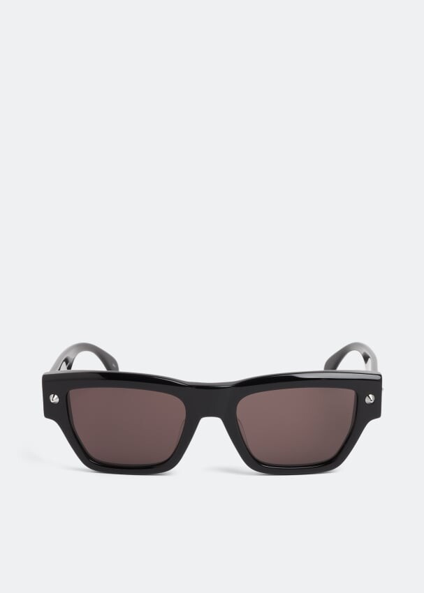 Солнечные очки ALEXANDER MCQUEEN Spike Studs sunglasses, черный солнечные очки alexander mcqueen skull pendant jewelled sunglasses золотой