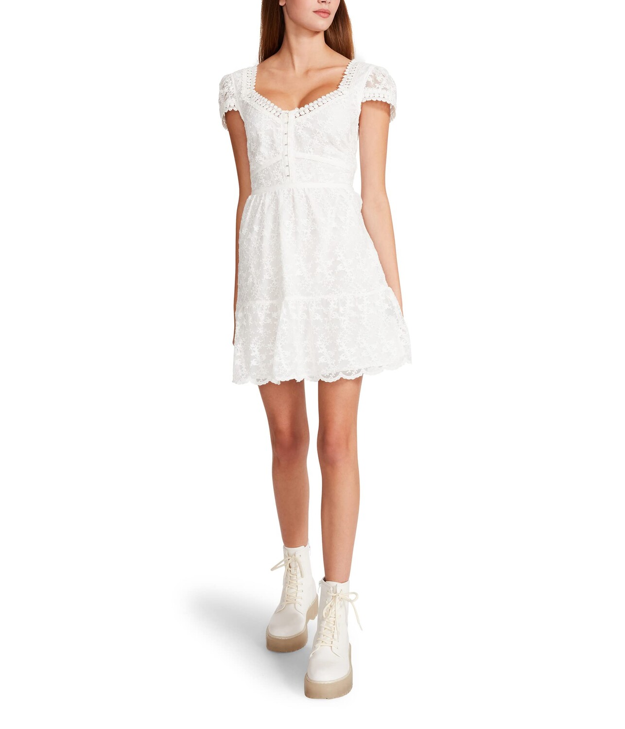 

Платье Betsey Johnson, Embroidered Bow Mesh Hook Front Dress