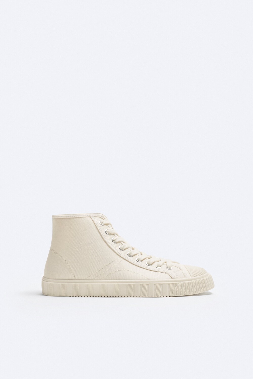

Высокие кроссовки из канваса Zara, кость белый