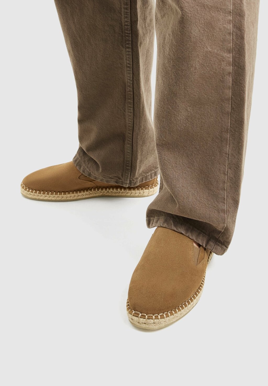 

Эспадрильи PULL&BEAR