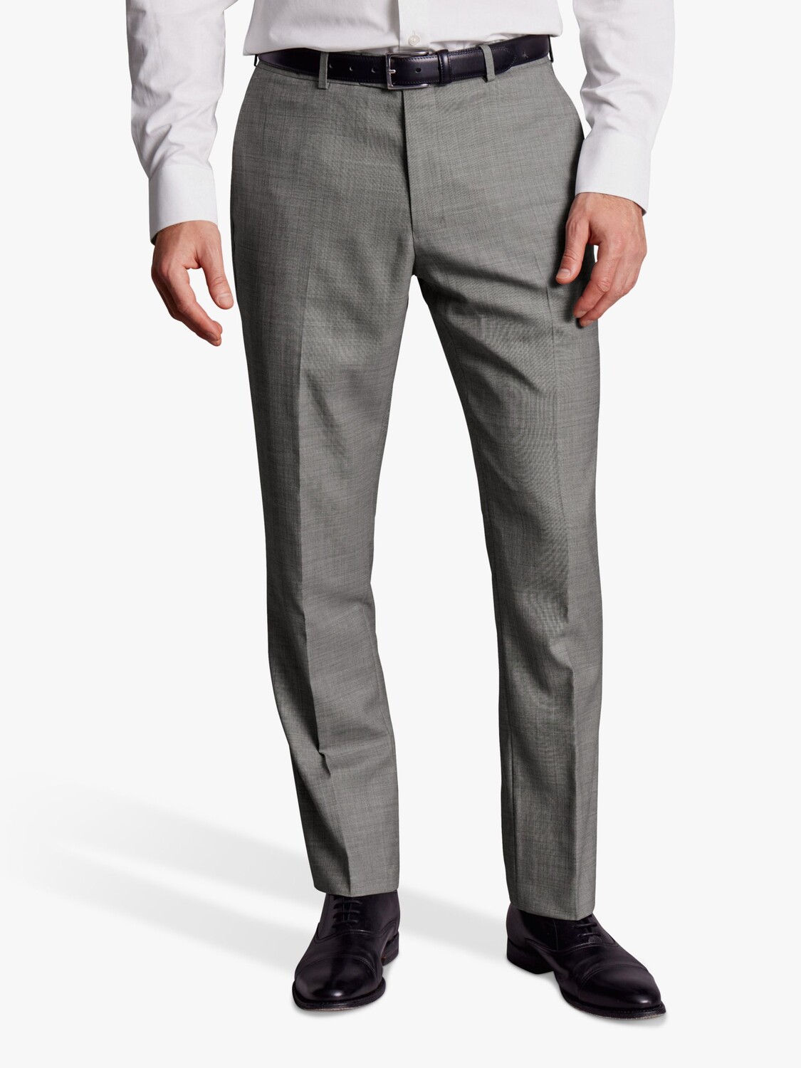 

Charles Tyrwhitt Slim Fit Костюмные брюки из акульей кожи, светло-серые