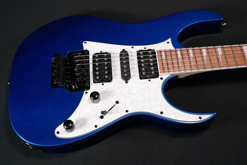 

Электрогитара Ibanez RG450DX SLB серии RG Starlight Blue Finish с тремоло Edge-Zero 248 RG450DXSLB