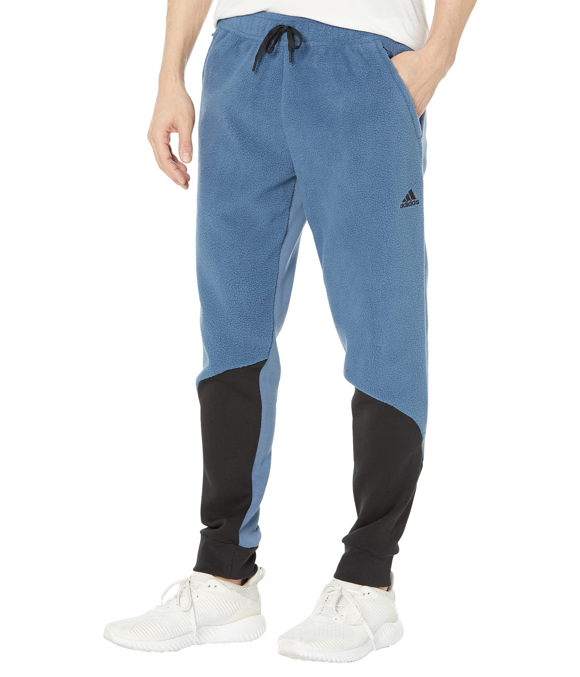 цена Брюки adidas, Color-Block Sherpafleece Pants