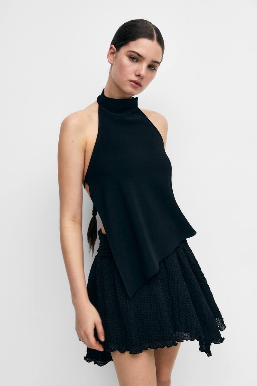 

Верх с открытой спиной Pull&Bear, черный