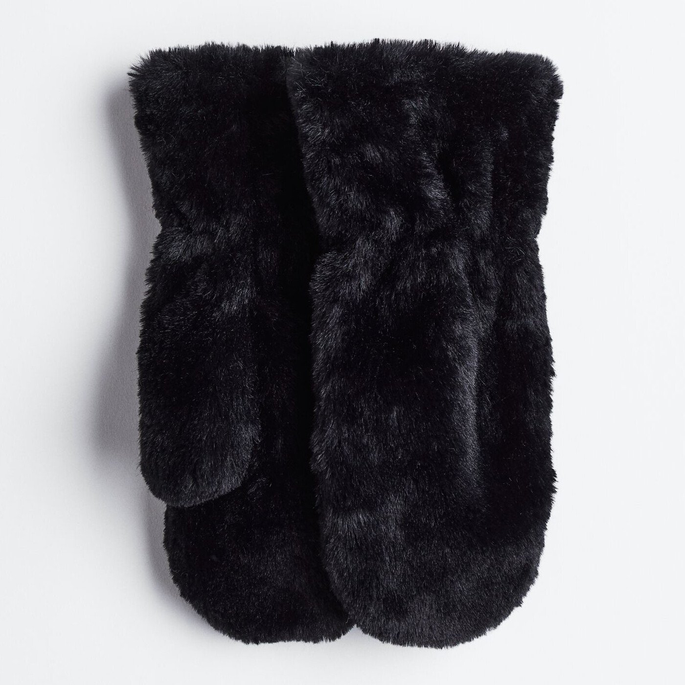 

Пушистые варежки H&M fleece lining, черный