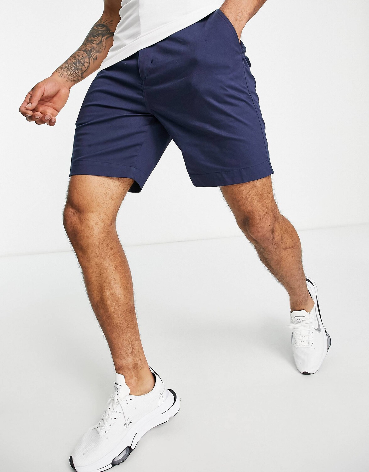 

Бежевые шорты-чинос 9 дюймов Nike Golf Dri-FIT UV