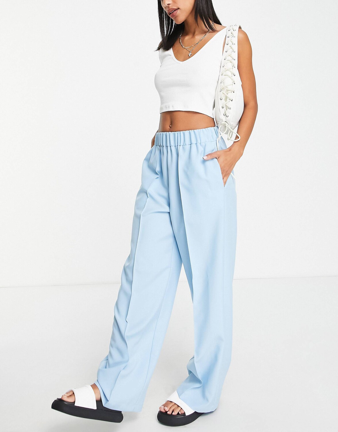 

Васильковые брюки строгого кроя с эластичной талией ASOS DESIGN, Синий