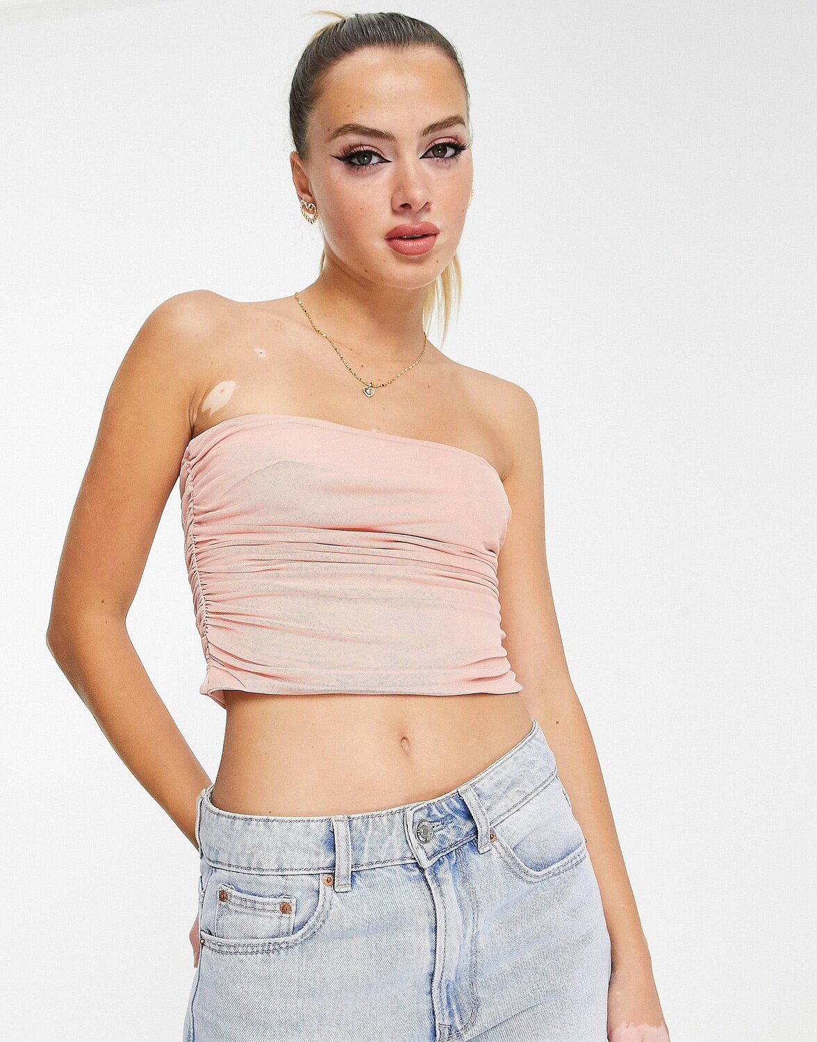 

Розово-розовый сетчатый корсет без бретелек с рюшами по бокам ASOS DESIGN