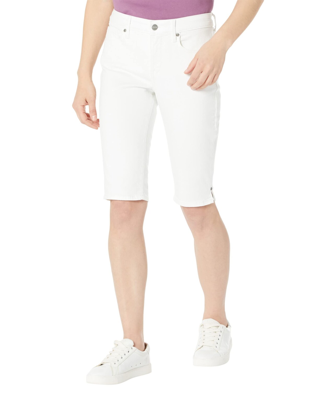 

Шорты NYDJ, Petite Bike Capris w/ Rivet Side Seam in Optic White