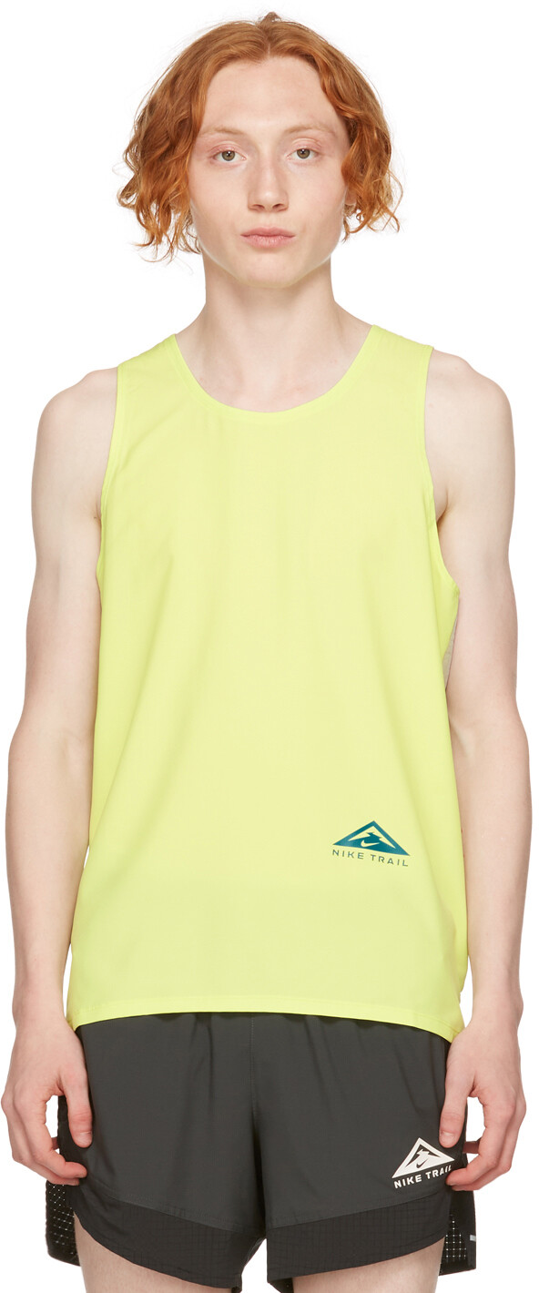 

Желто-серая майка Dri-FIT Rise 365 Nike