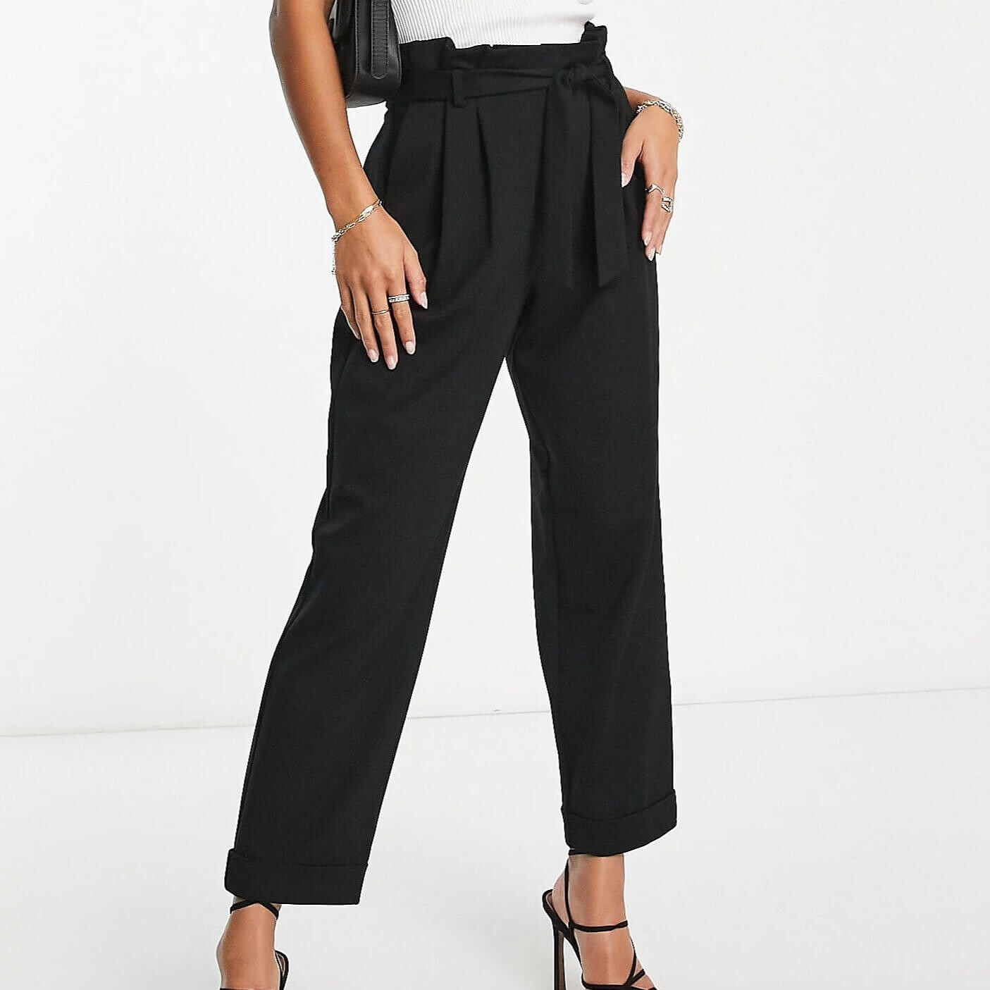 

Брюки Asos Design Petite Ponte Peg With Paperbag Tie Waist, черный