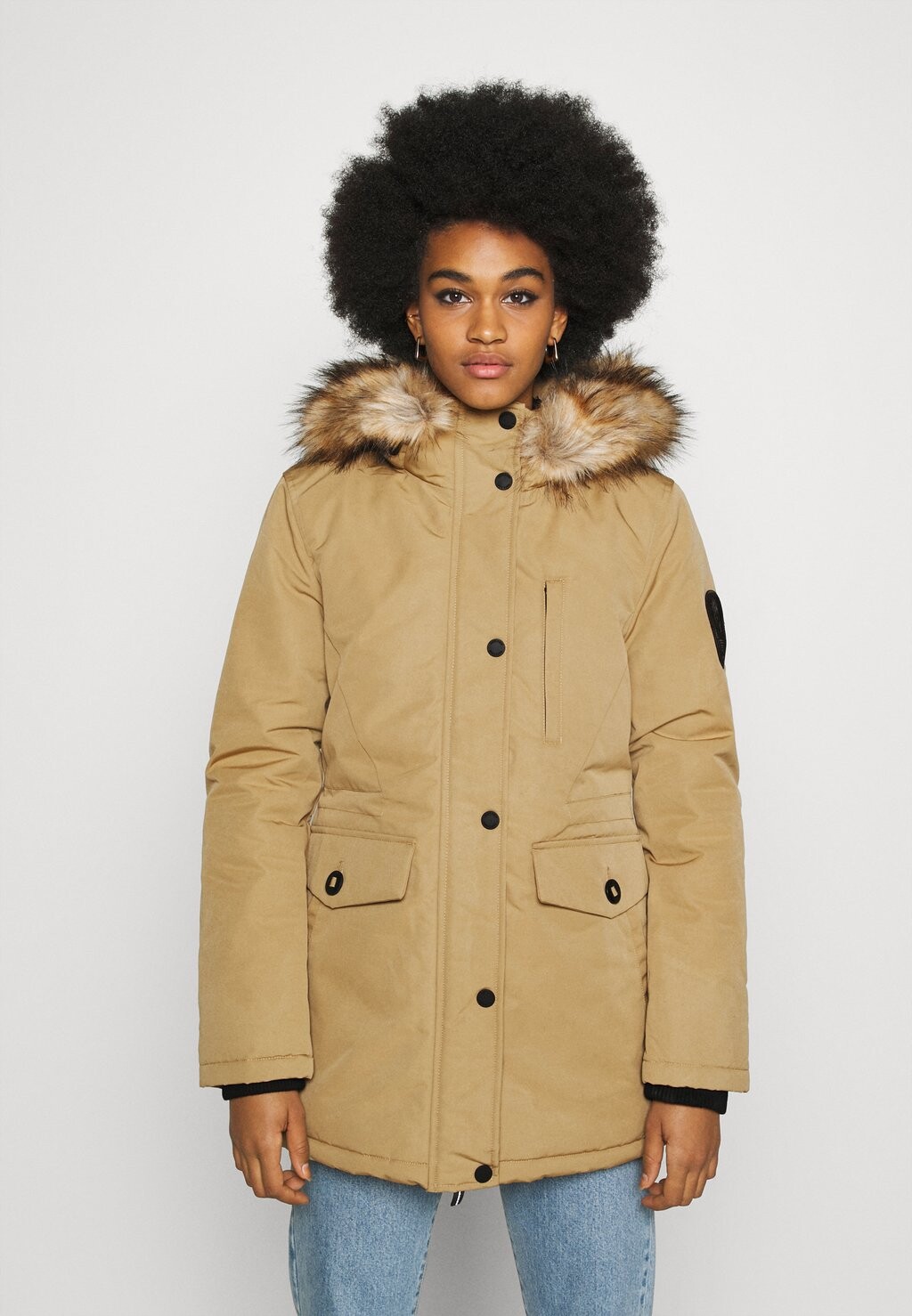 

Парка Superdry, песочный, Бежевый